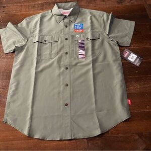 Coleman‎ Performance Short Sleeve Button Down Shirt
